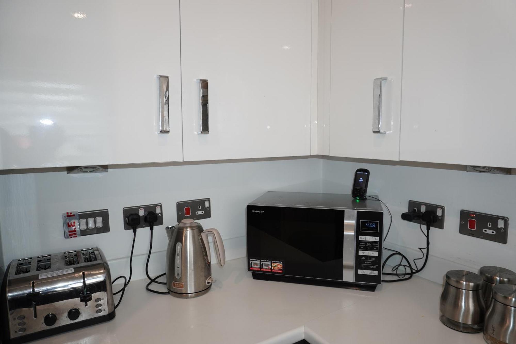 Luxury Rooms - Pick A Room - Free Parking & Kitchen Access, Near Etihad Stadium, The Coop Live & Piccadilly Station, Mánchester Exterior foto