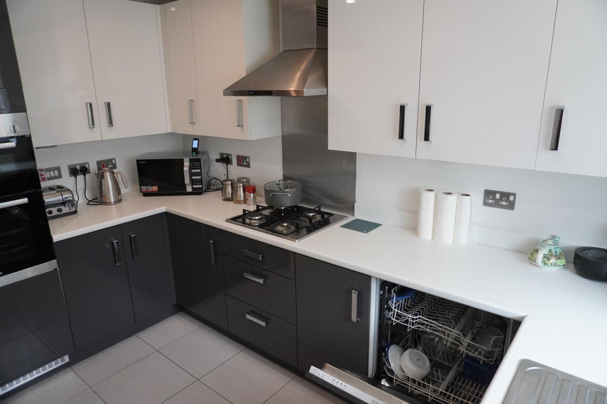 Luxury Rooms - Pick A Room - Free Parking & Kitchen Access, Near Etihad Stadium, The Coop Live & Piccadilly Station, Mánchester Exterior foto